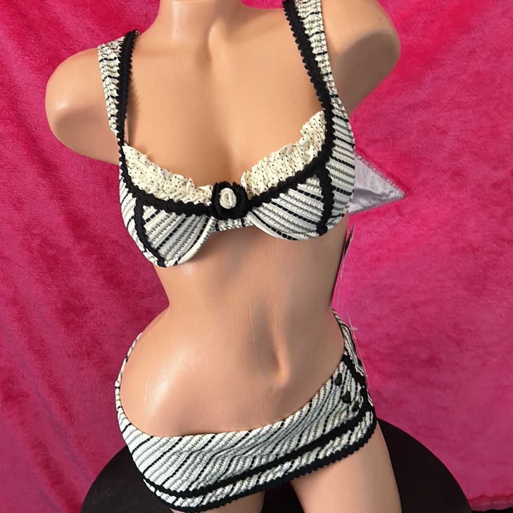 Betsey Johnson black cream striped bikini swimsuit retro dollbaby vintage skirt - Picture 15 of 16